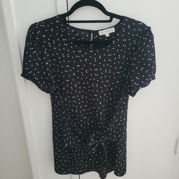 Black & white tshirt blouse - Picture 1 of 3
